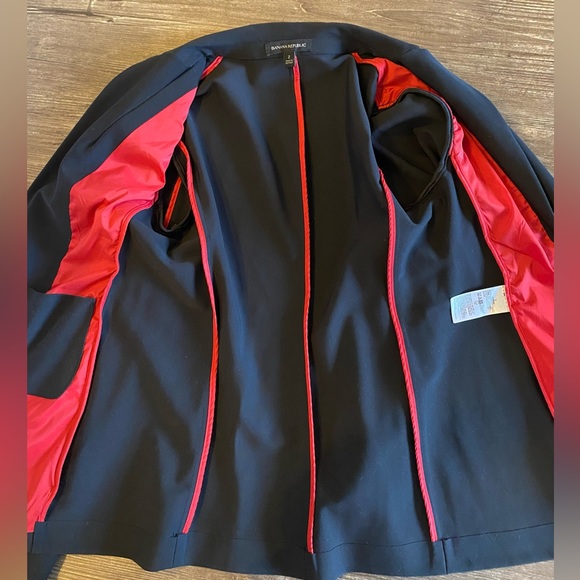 NWOT Banana Republic Packable Black Blazer Sz Small Stretch Red liner - Picture 8 of 13